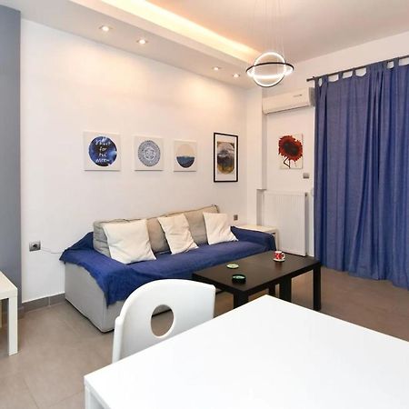 Excellent Apartment Luxuriously Renovated Лариса Екстериор снимка