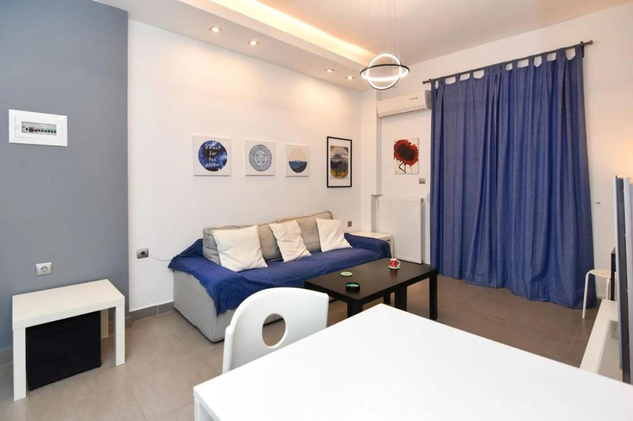 Excellent Apartment Luxuriously Renovated Лариса Екстериор снимка