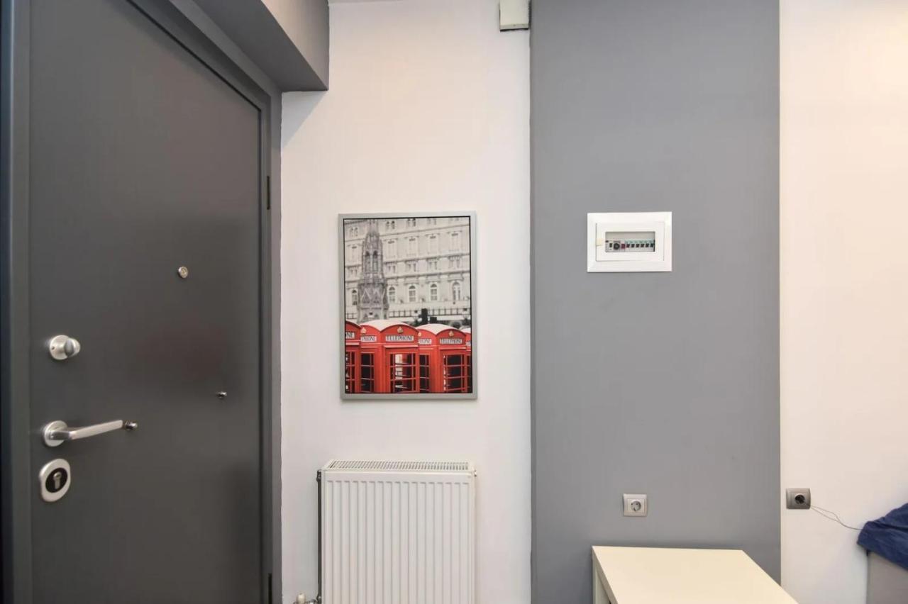 Excellent Apartment Luxuriously Renovated Лариса Екстериор снимка